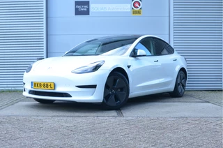 Tesla Model 3 – thumbnail 1