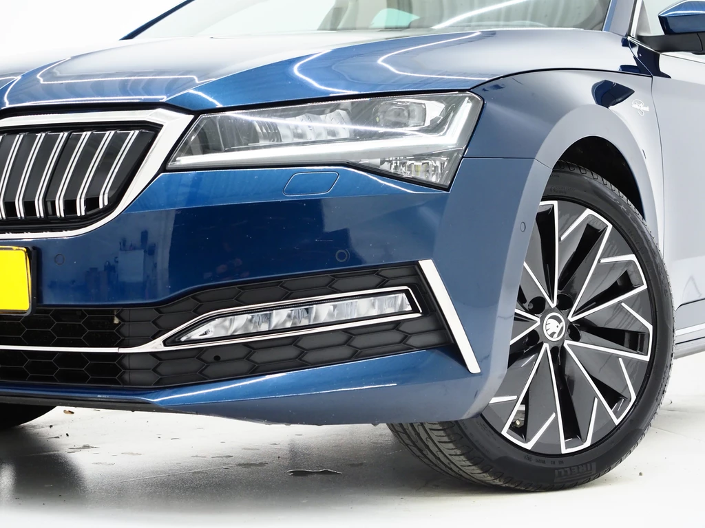 Škoda Superb – foto 11
