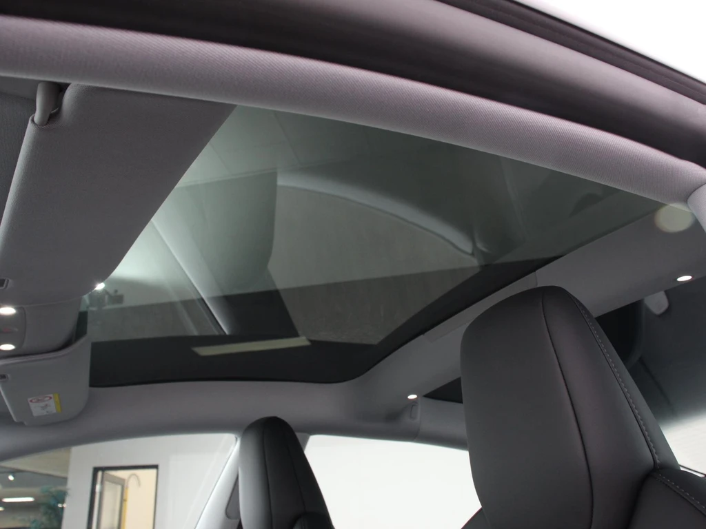 Tesla Model 3 – foto 31