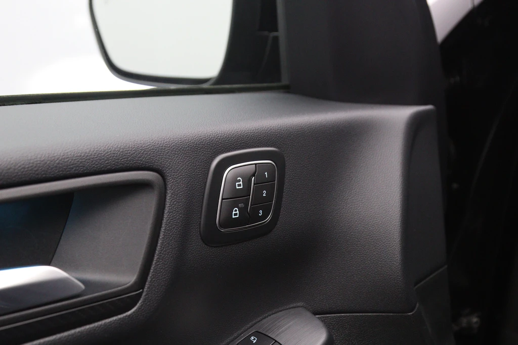 Ford Kuga – foto 12