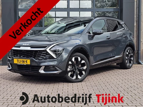 Kia Sportage 1.6 T-GDi Plug-in Hybrid AWD Spirit | Pano | LED | Trekhaak | Stoel & stuurverwarming | Keyless | Elek. achterklep | Elek. stoelen | ACC | All- seasons | Black pack |