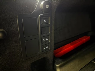 Land Rover Discovery – thumbnail 20