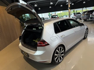 Volkswagen Golf – thumbnail 7