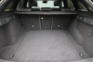 Land Rover Range Rover Velar – thumbnail 53