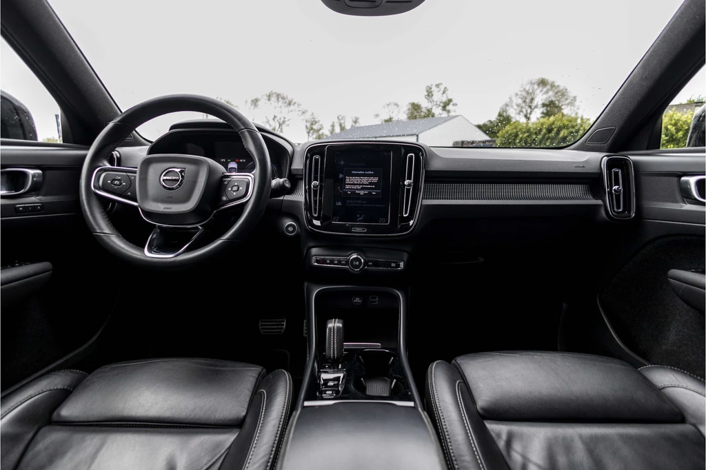 Volvo XC40 – foto 31
