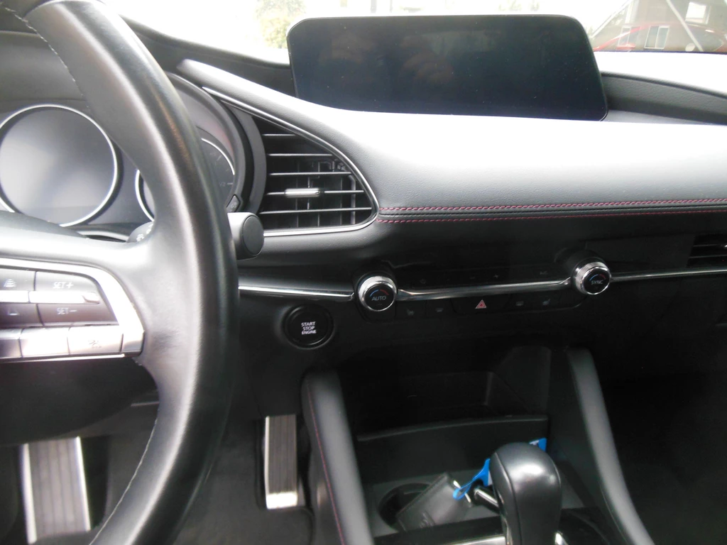 Mazda 3 – foto 15
