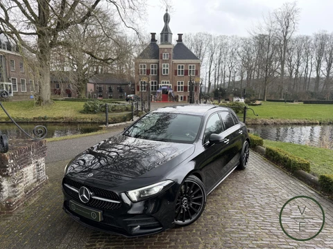 Mercedes-Benz A-klasse 250 | AMG | Night | Burmester | Pano | Memory | 360 |