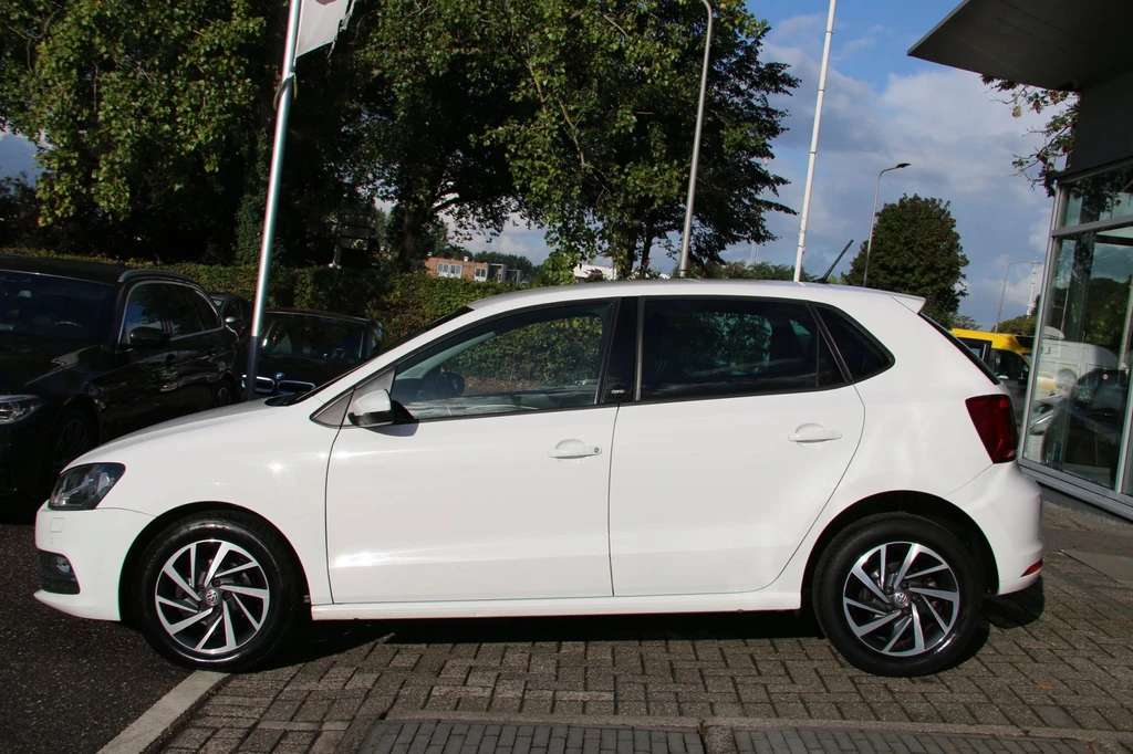 Volkswagen Polo – foto 2
