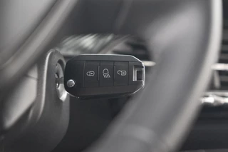 Peugeot 2008 – thumbnail 28