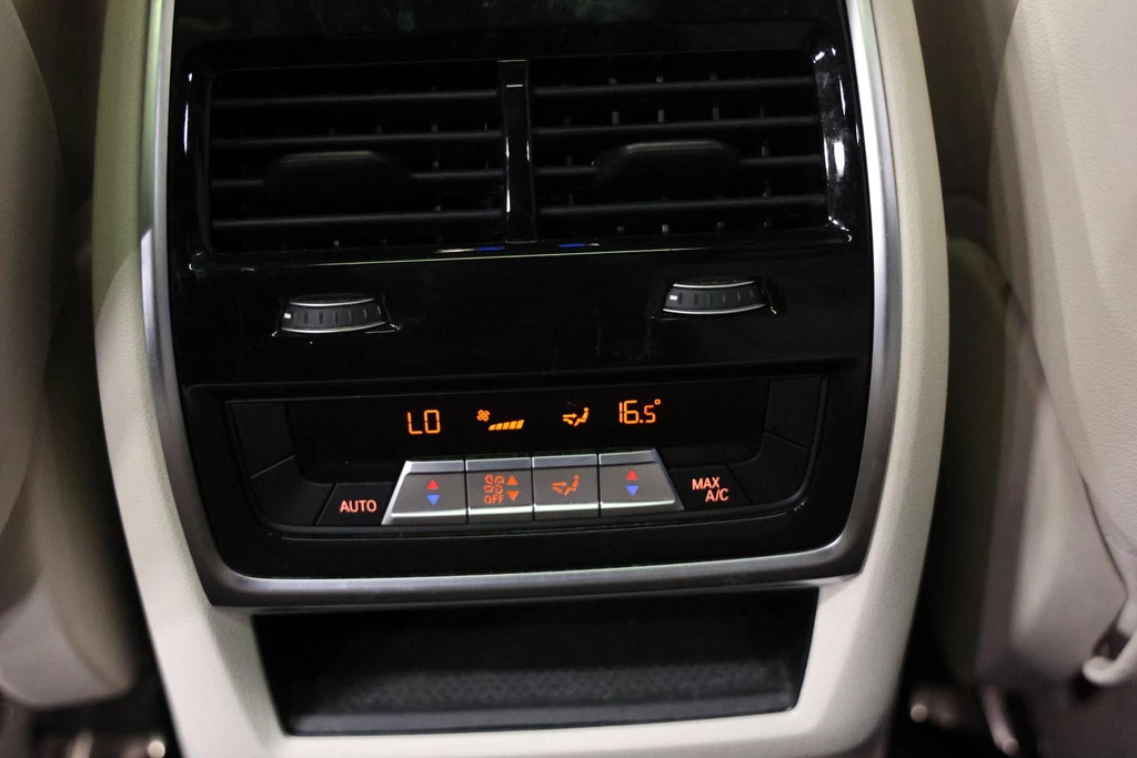 BMW X5 – foto 11