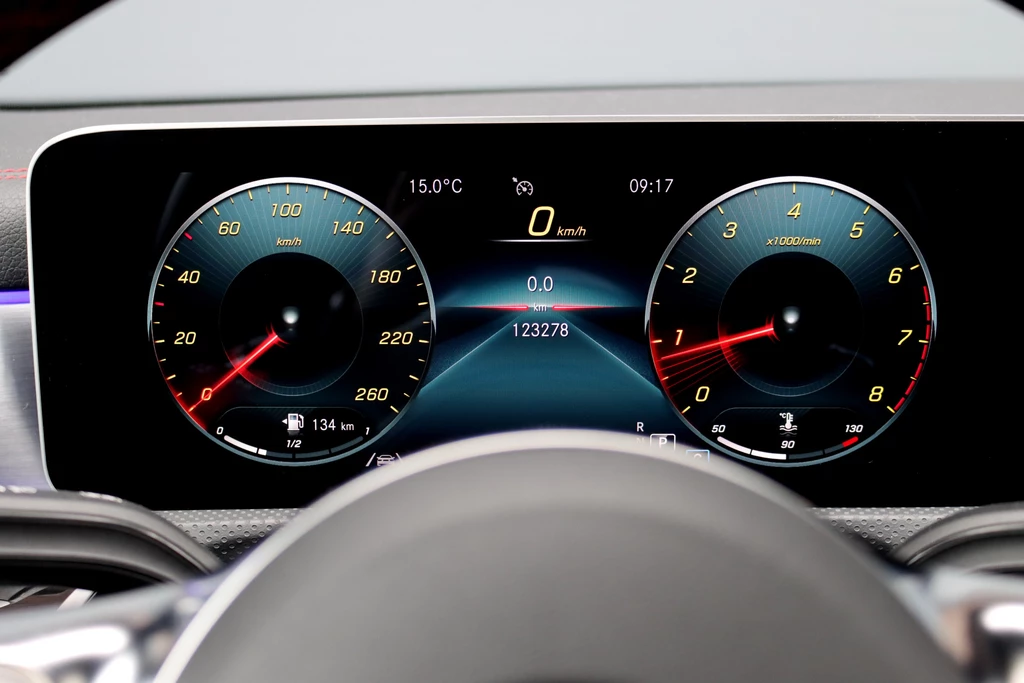 Mercedes-Benz CLA – foto 28