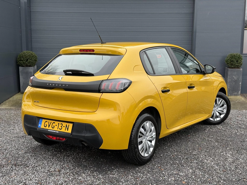 Peugeot 208 – foto 3