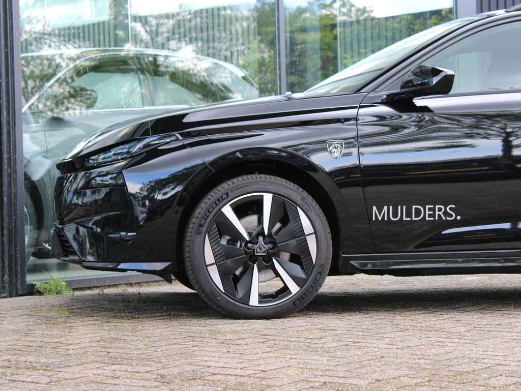 Peugeot e-308 – foto 12