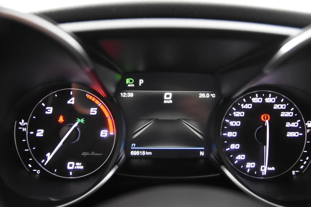 Alfa Romeo Giulia – foto 15