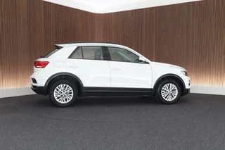 Volkswagen T-Roc – thumbnail 5