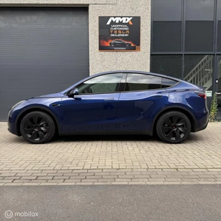 Tesla Model Y – thumbnail 2