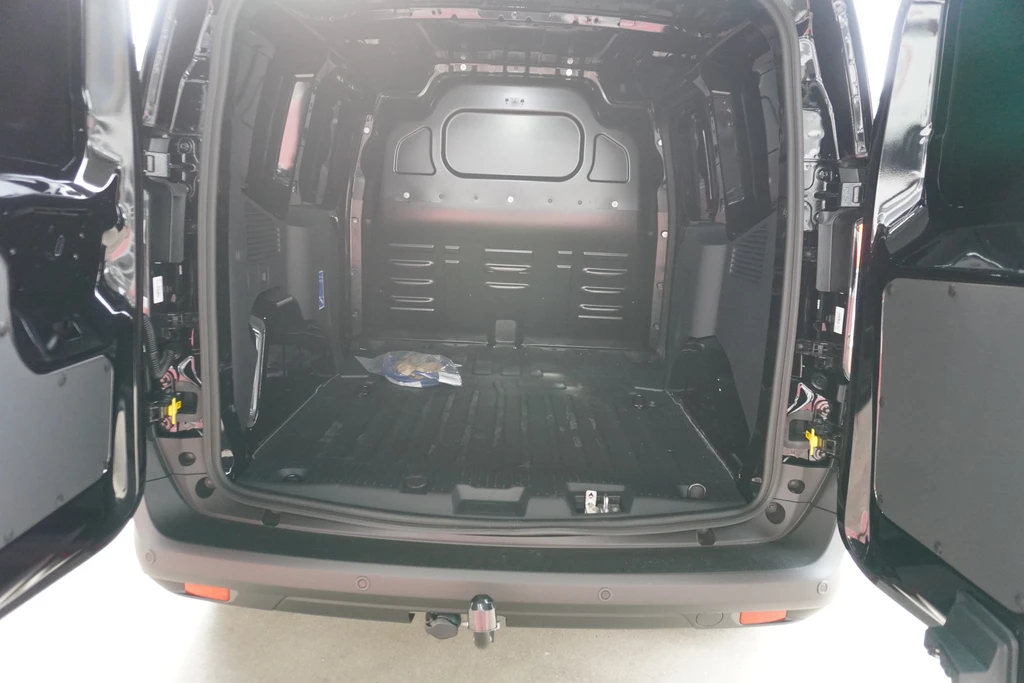 Ford E-Transit Courier – foto 13