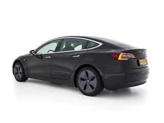 Tesla Model 3 – thumbnail 2