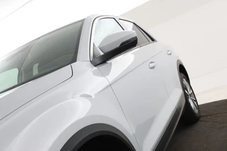 Volkswagen T-Roc – thumbnail 2