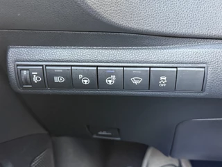 Toyota Corolla Touring Sports – thumbnail 15