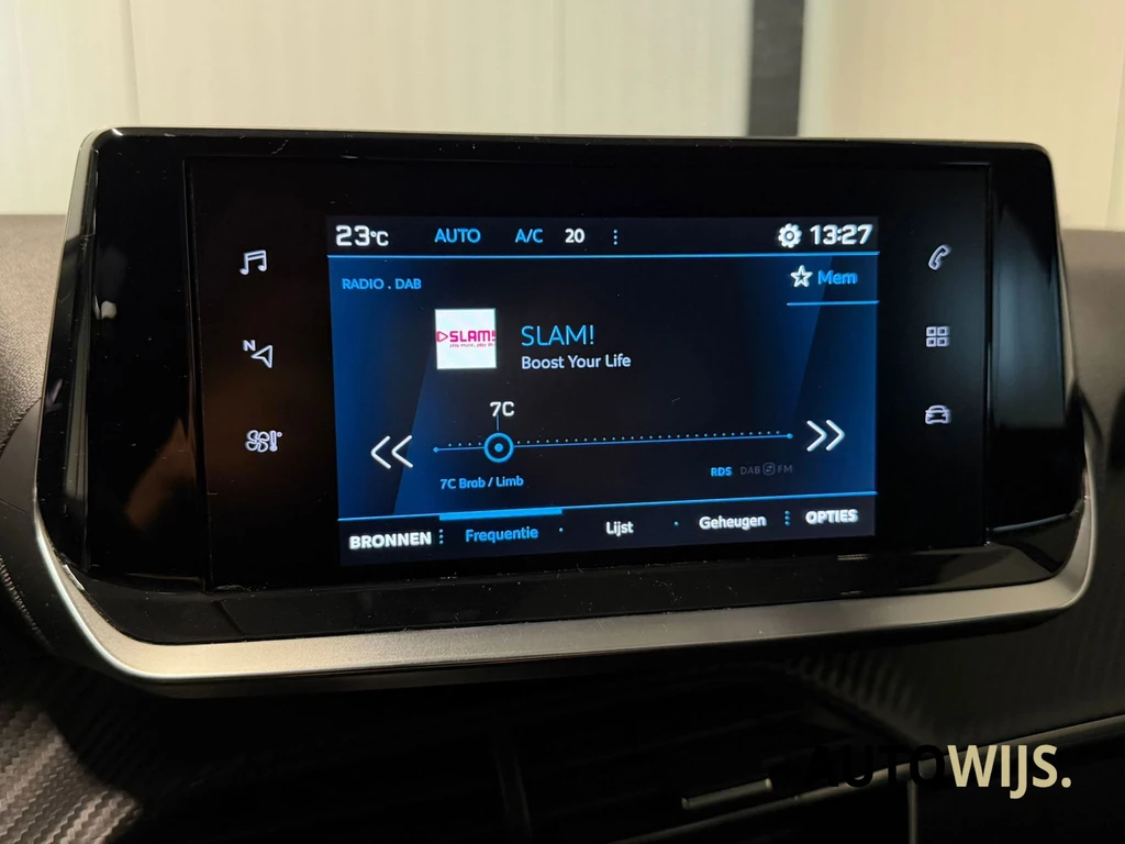 Peugeot 208 – foto 13