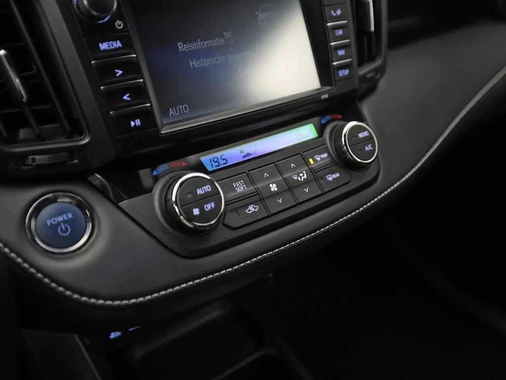 Toyota RAV4 – foto 10