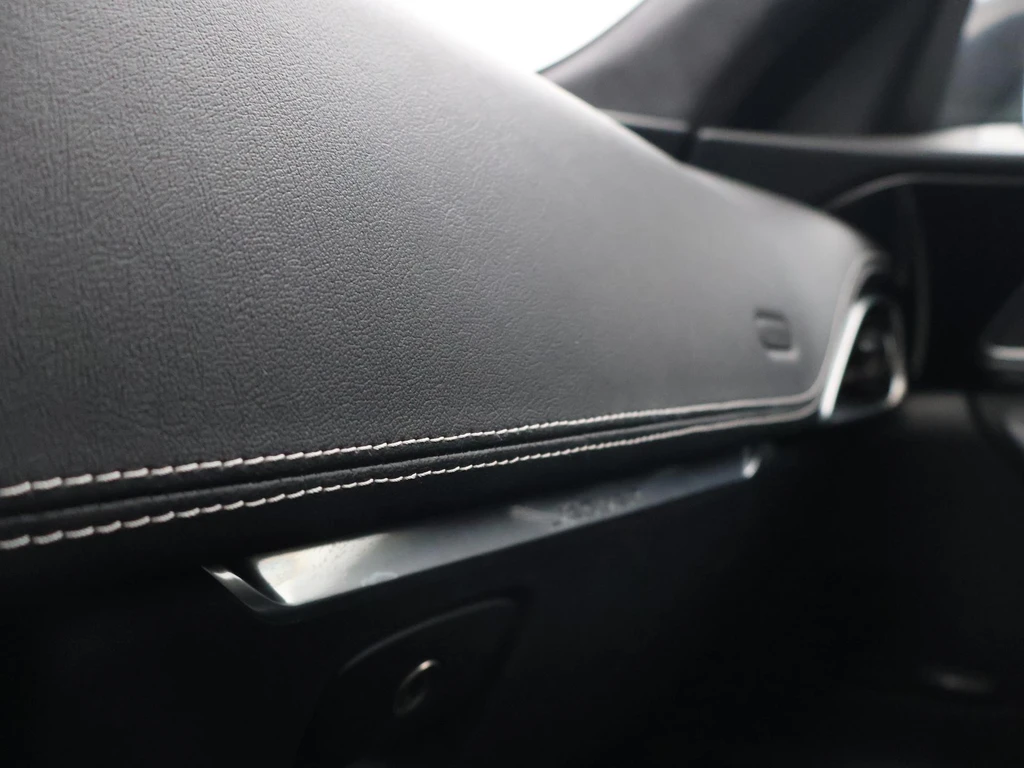 Jaguar F-PACE – foto 33