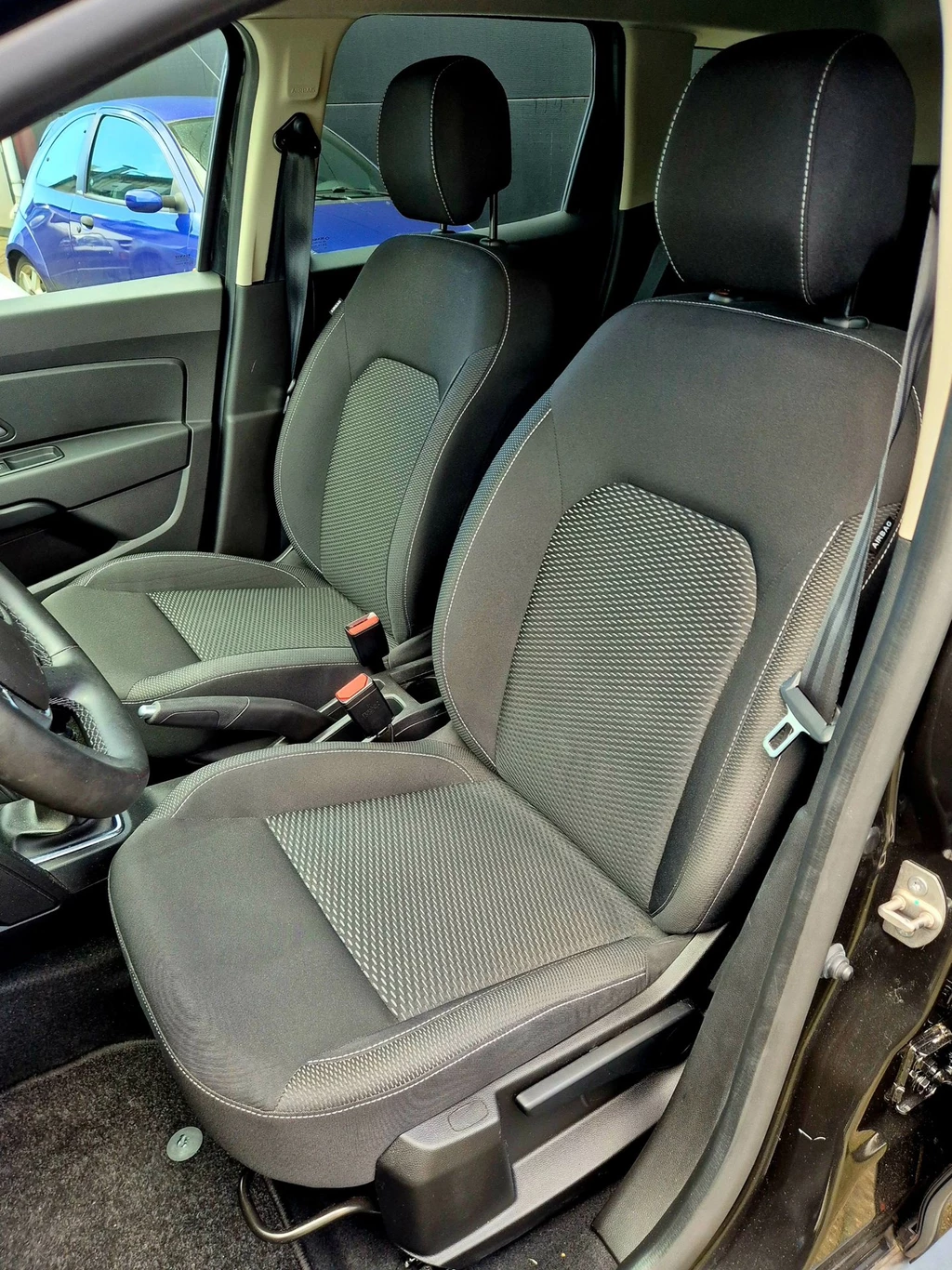 Dacia Duster – foto 14