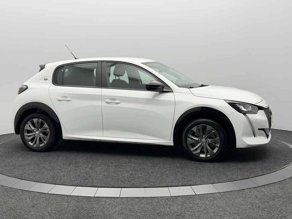 Peugeot e-208 – foto 6