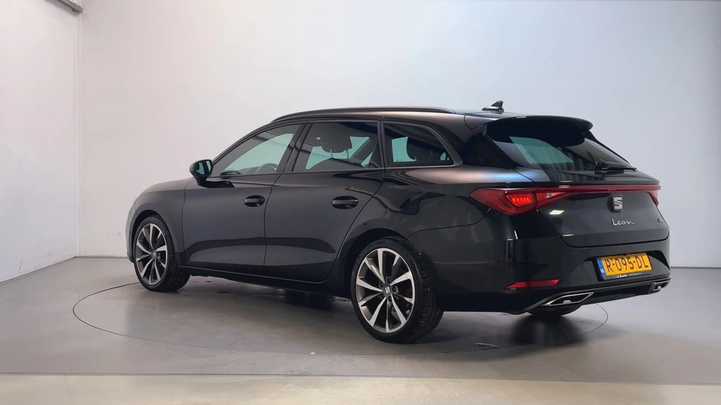 SEAT Leon – foto 3