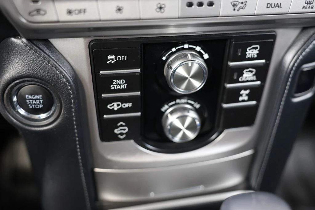 Toyota Land Cruiser – foto 16