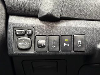 Toyota Auris – thumbnail 15