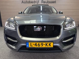 Jaguar F-PACE – thumbnail 8