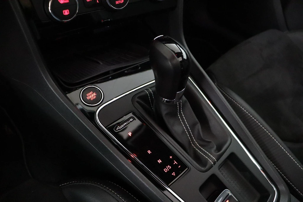 SEAT Leon – foto 22