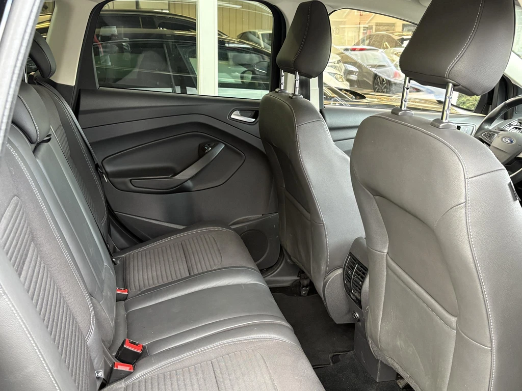 Ford Kuga – foto 13