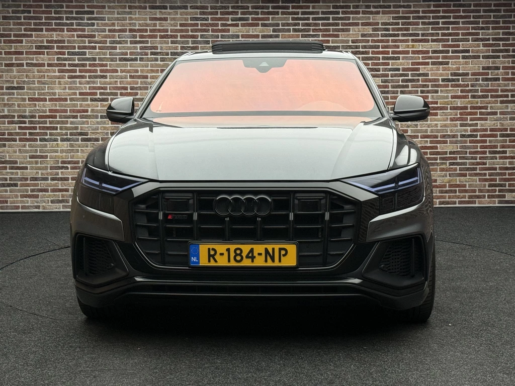 Audi SQ8 – foto 11