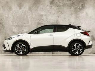 Toyota C-HR – thumbnail 3