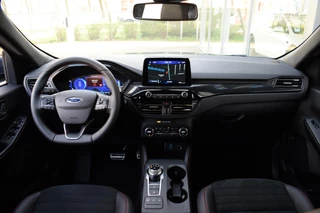Ford Kuga – thumbnail 15