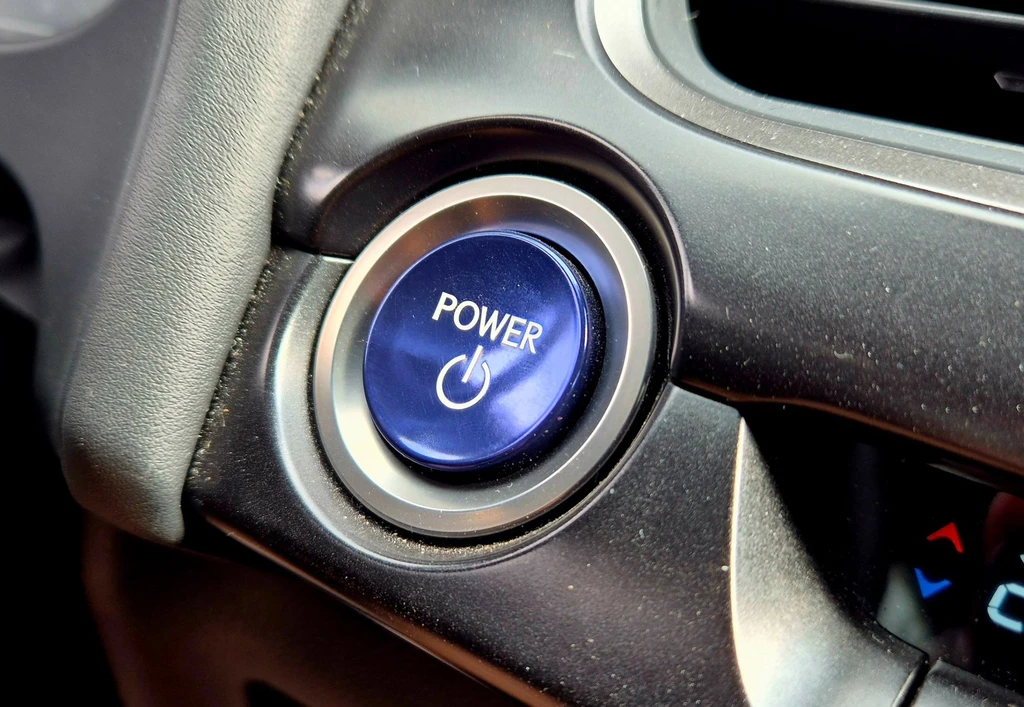 Lexus UX – foto 26