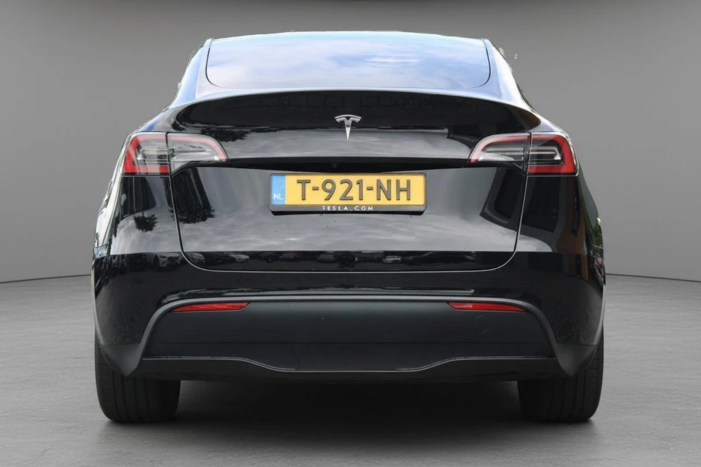 Tesla Model Y – foto 4