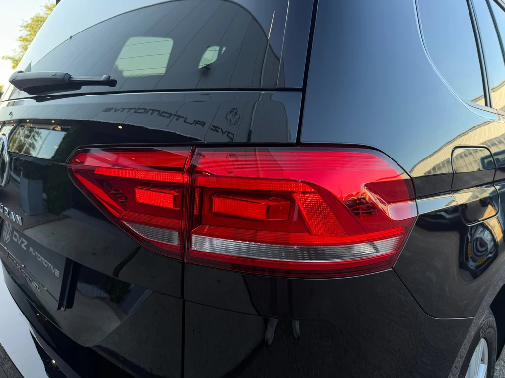 Volkswagen Touran – foto 13