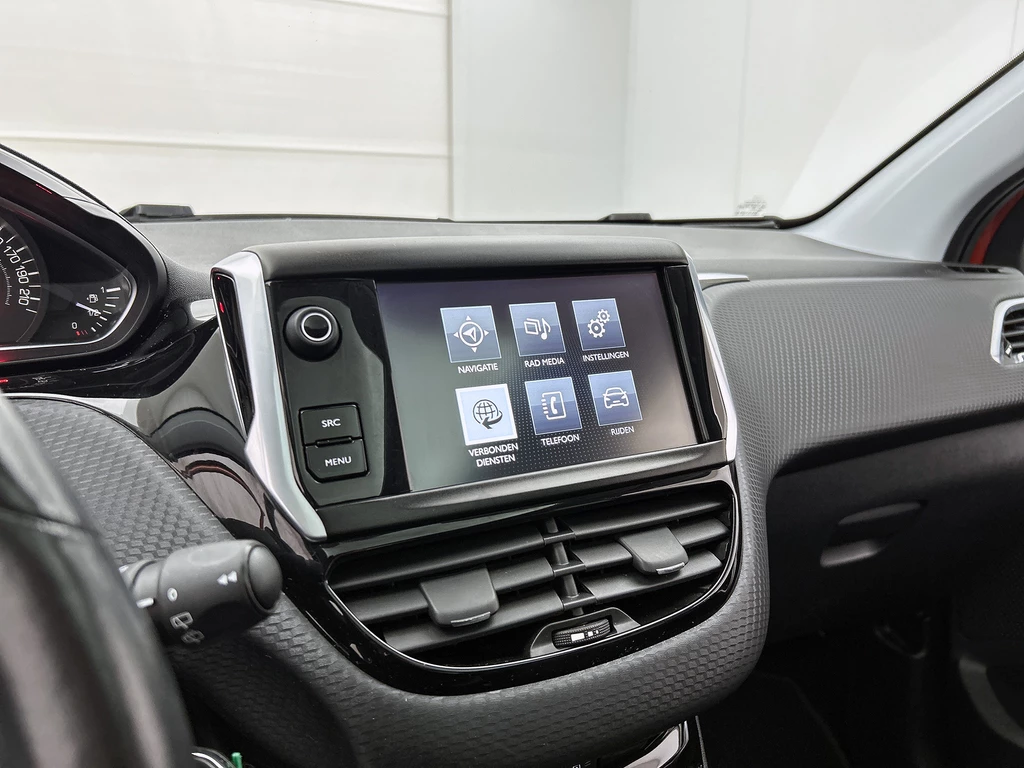 Peugeot 208 – foto 17
