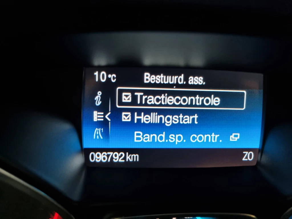 Ford Kuga – foto 31
