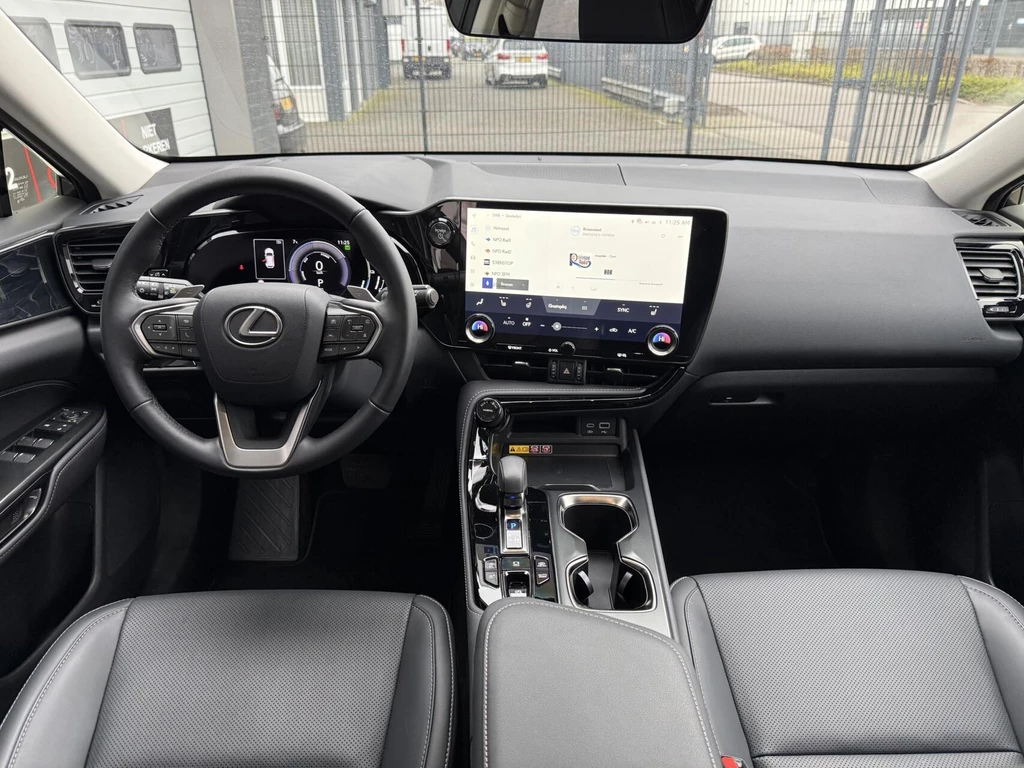 Lexus NX – foto 5