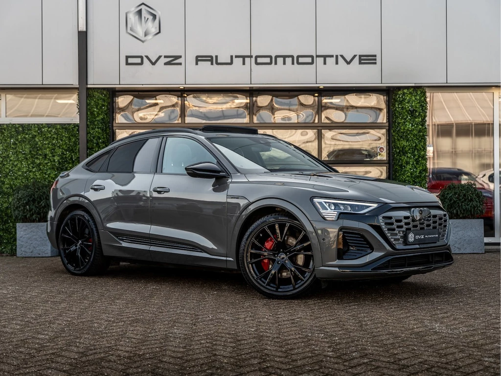 Audi Q8 Sportback e-tron – foto 8
