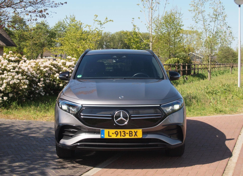 Mercedes-Benz EQA – foto 11