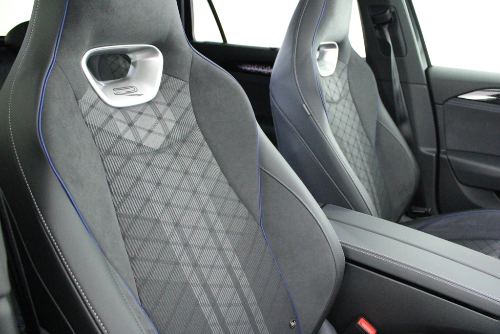 Volkswagen Passat – foto 57
