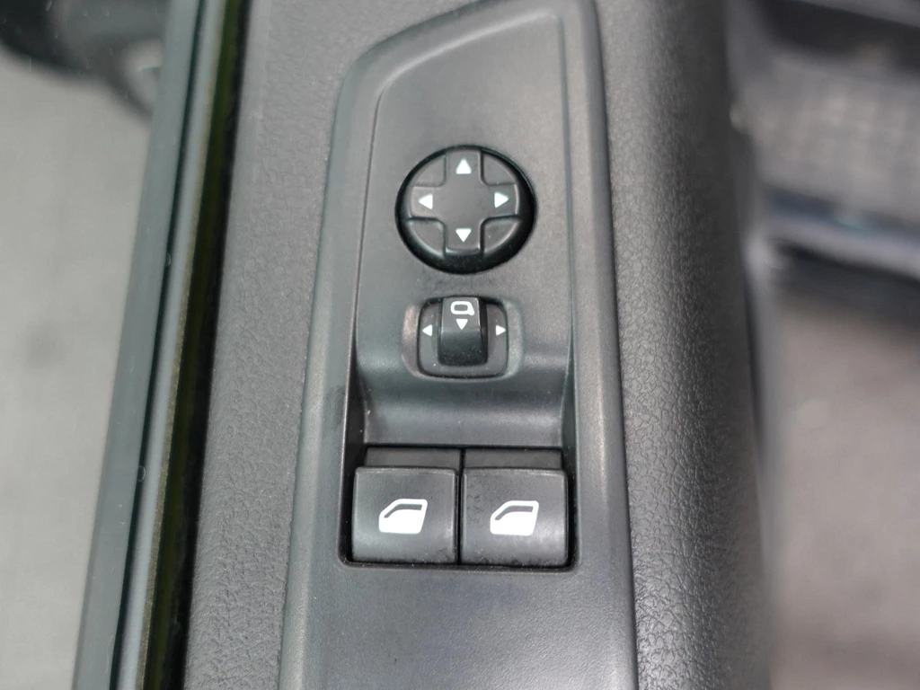 Opel Vivaro – foto 16
