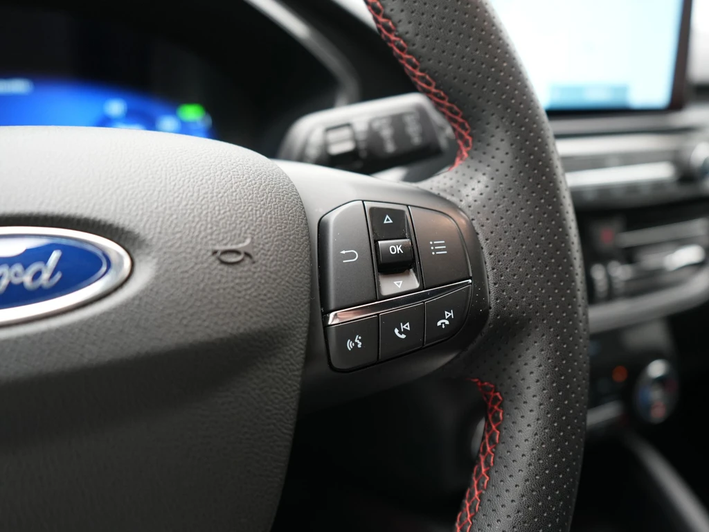 Ford Kuga – foto 31