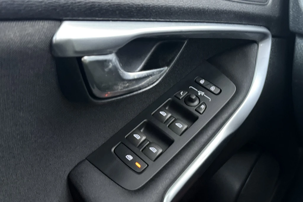 Volvo V40 – foto 37
